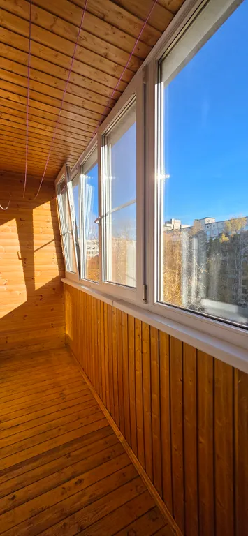 Квартира Двухкомнатная квартира с балконом — Колпино