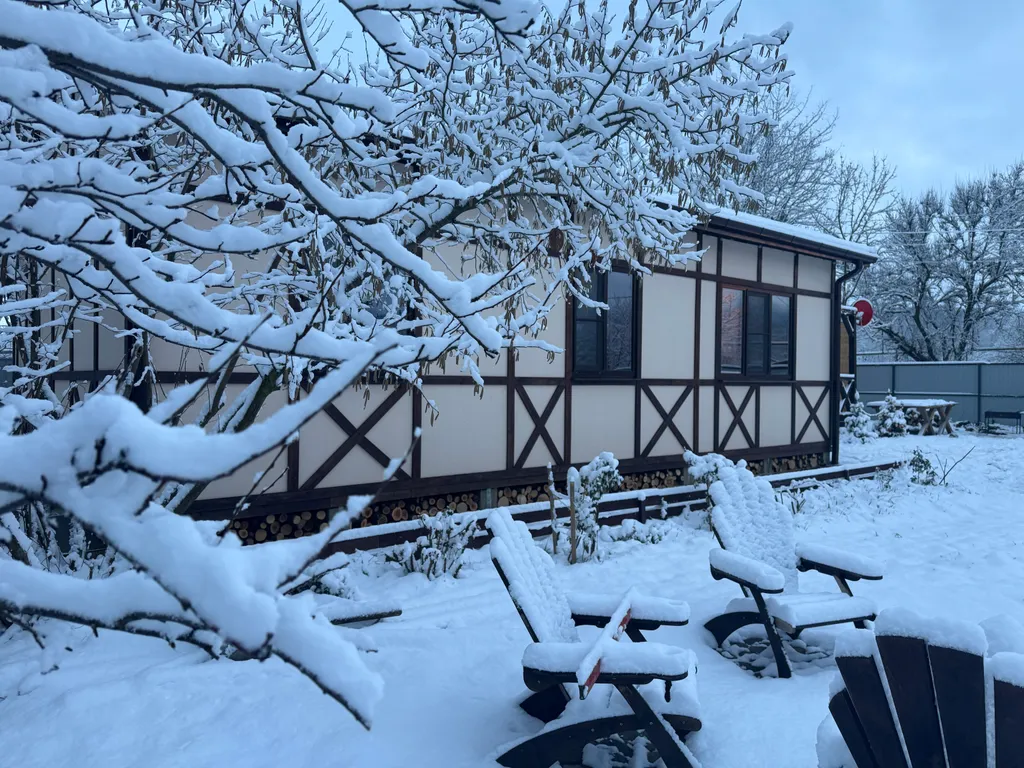 Коттедж Дом Солнца в предгорье Кавказа — Северская