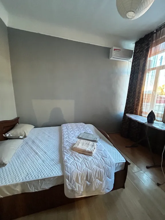 Большая и уютная квартира в центре города с парковкой