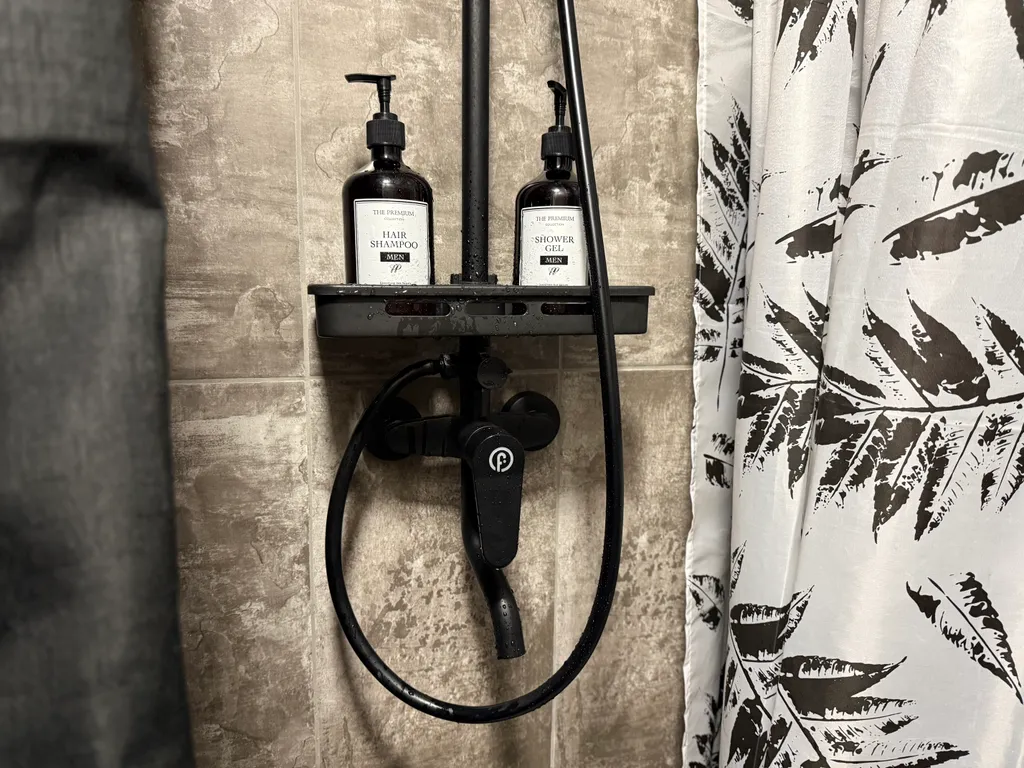 Уютная комната с отдельным входом в центре города