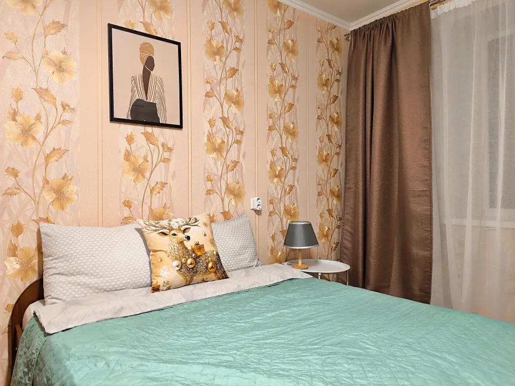 Просторная двухкомнатная квартира рядом с бизнес-центром Plaza