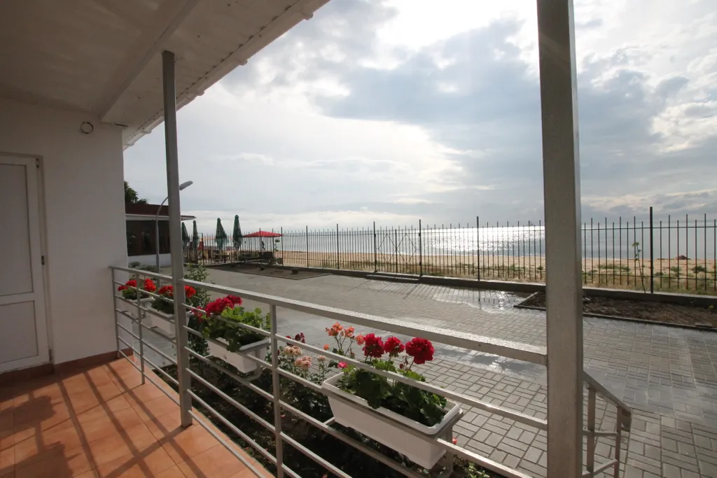 Квартира Апартаменты Море-Море 3 — аренда посуточно в Феодосия