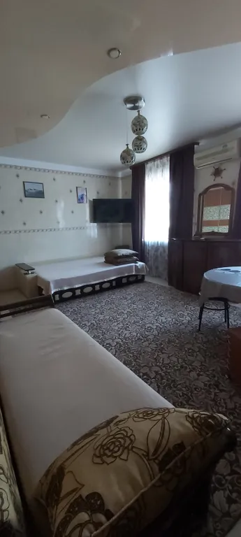 Часть дома с отдельным входом и террасой