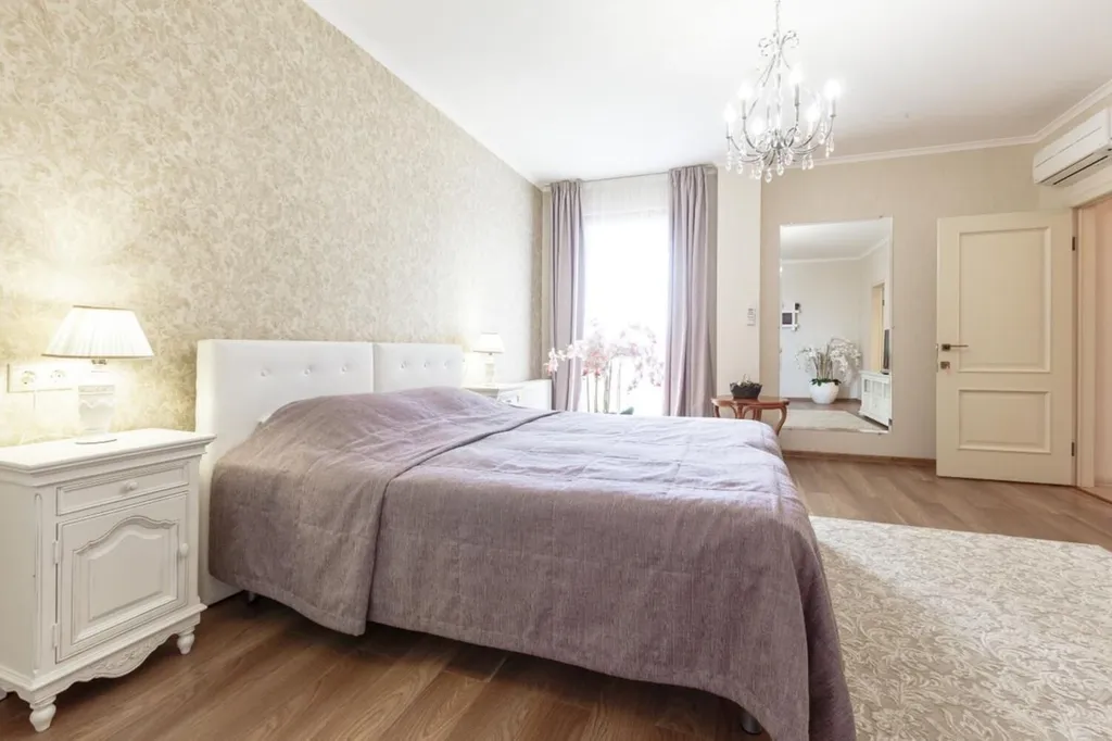 4-комнатная Квартира