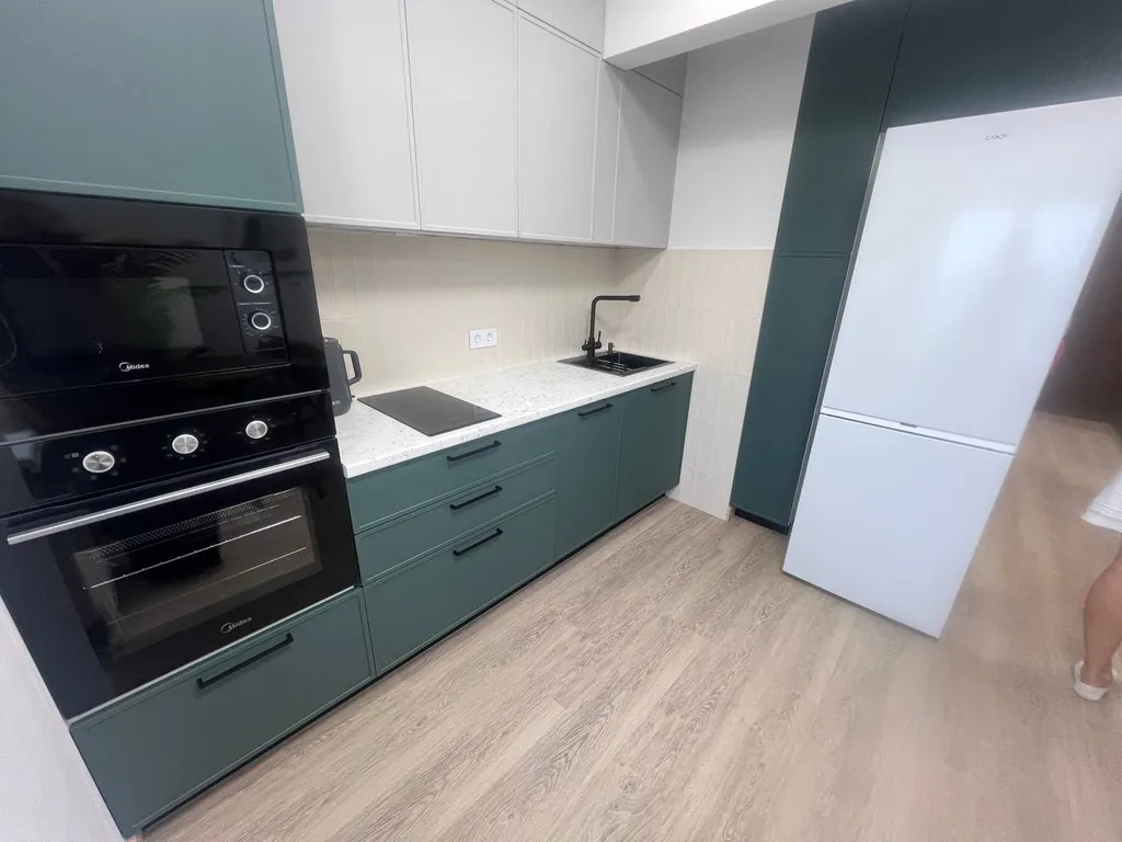 Двухкомнатные апартаменты около Нагорного парка