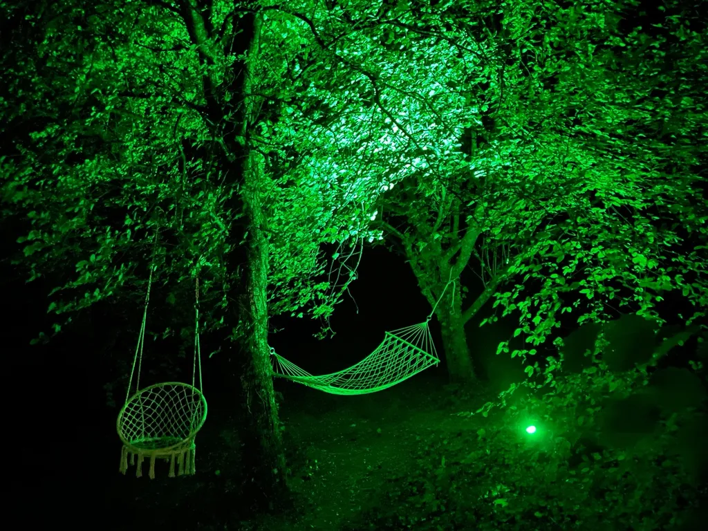 Круглый дом в горах