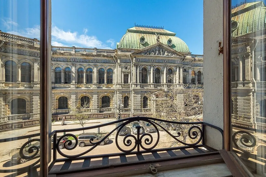 Квартира 3-комнатная Квартира — Санкт-Петербург