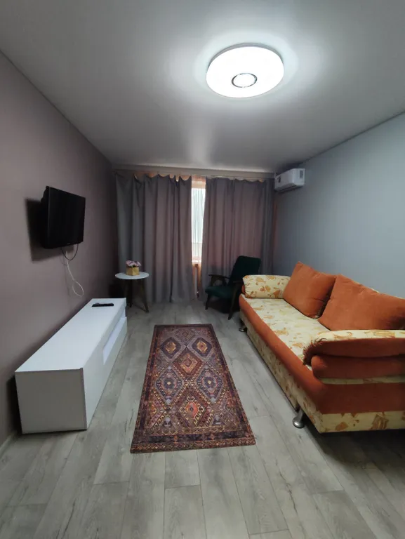 Уютная 1-комнатная квартира рядом с автовокзалом Южный, центром города — аренда посуточно в Мариуполь
