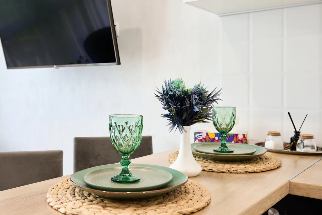 Уютная студия с панорамным видом в самом модном районе Минск Мир