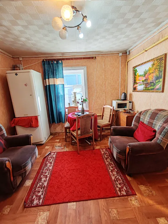 Уютный домик в тихом месте, рядом с рекой и озером