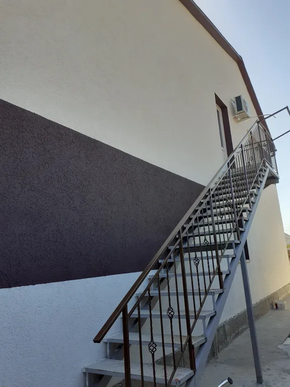 Загородное жильё для большой семьи у моря