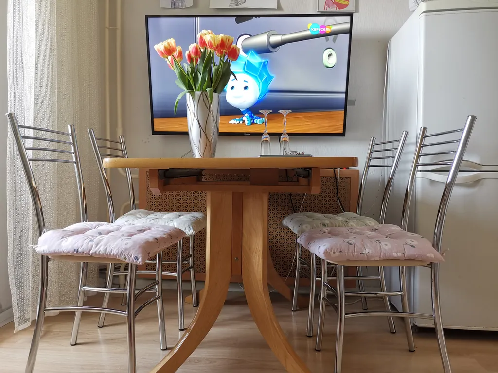 Трехкомнатная квартира в центре с видом на горы