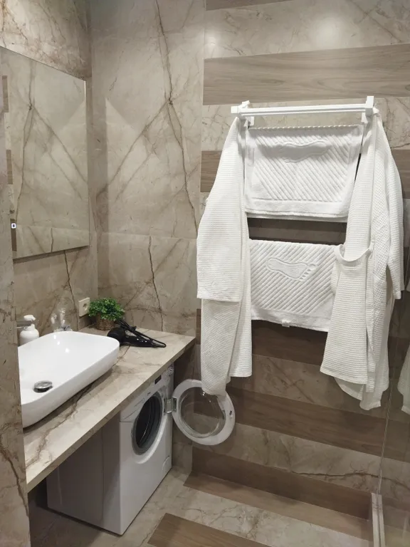 2-шка в центре, рядом курортный бульвар