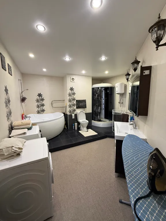 Просторная квартира с дизайнерским ремонтом