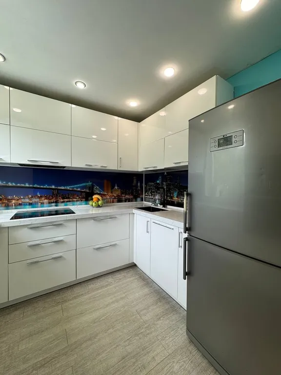 Большая квартира у моря на Русском острове