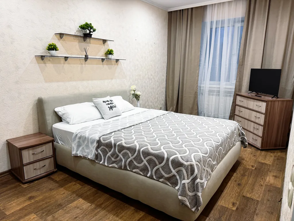 Уютная квартира в 5 минутах от центра города — аренда посуточно в Нефтеюганск