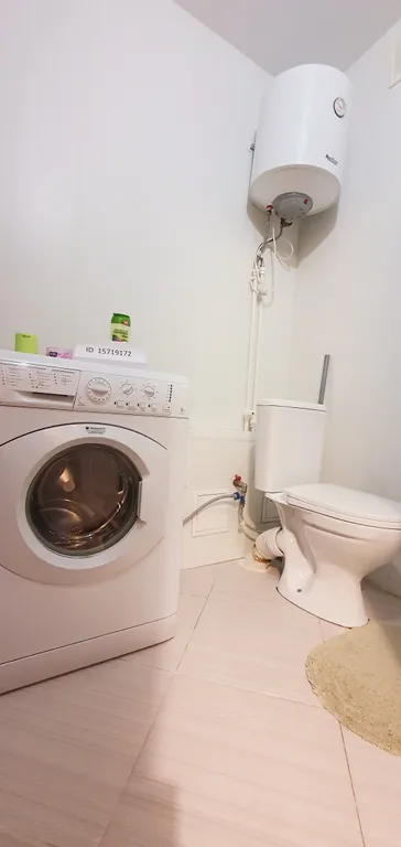 Просторная квартира в центре у парка Изумрудный и площади Октября