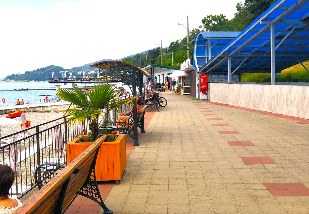 Апартаменты у моря с балконом