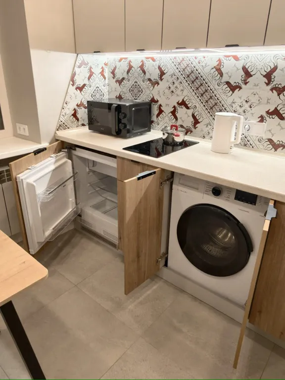 Уютная квартира c новым рeмонтoм в самом центре города