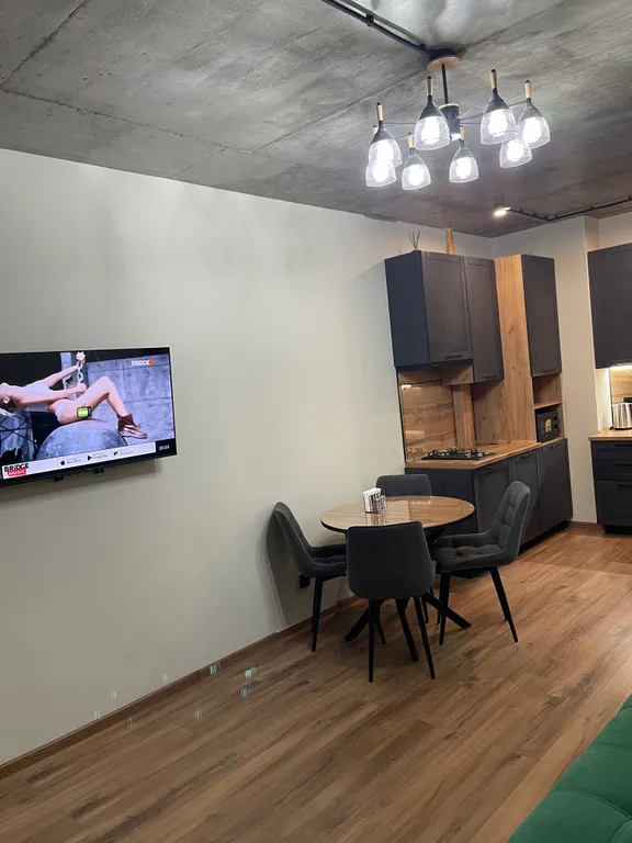 Новые Апартаменты на Чехова