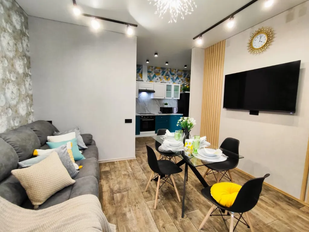 Видовая квартира возле Ж/Д вокзала