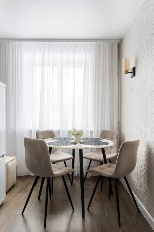 Квартира 2-комнатная квартира в центре Академгородка — Новосибирск