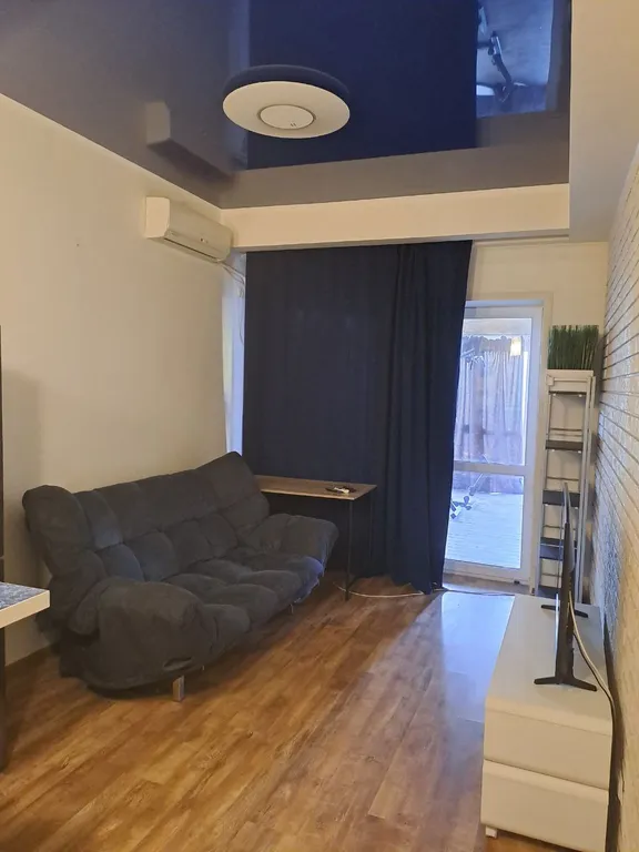 Большая светлая квартира с дизайнерским ремонтом рядом с центром