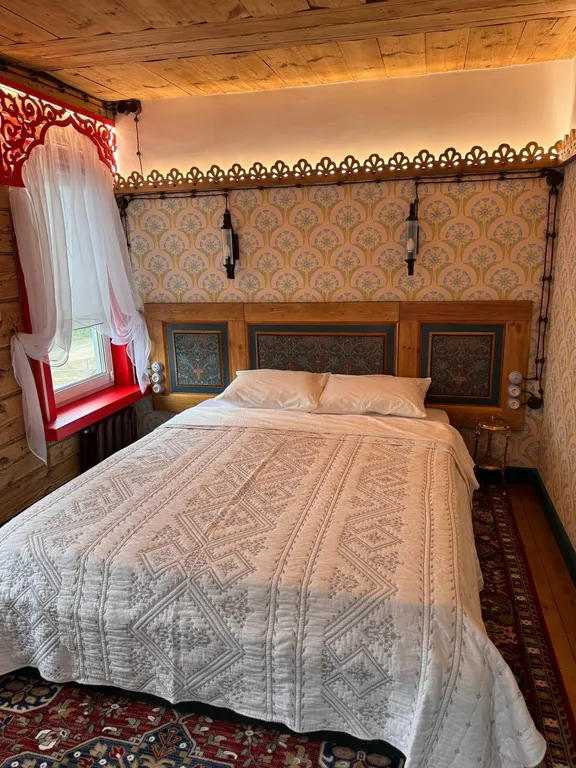 Светлица с мансардой