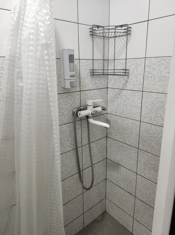 Уютная комната с кухней