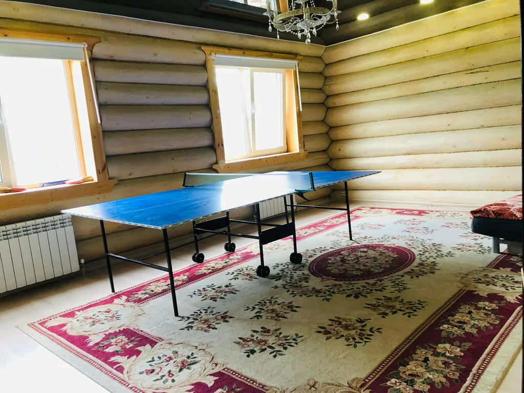 Большой дом с русской баней на дровах и чаном в Зелёном городе