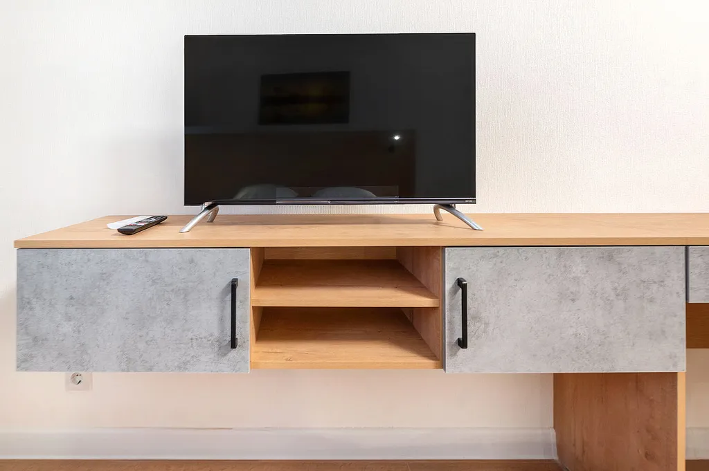 Студия у аллеи фонтанов и парка