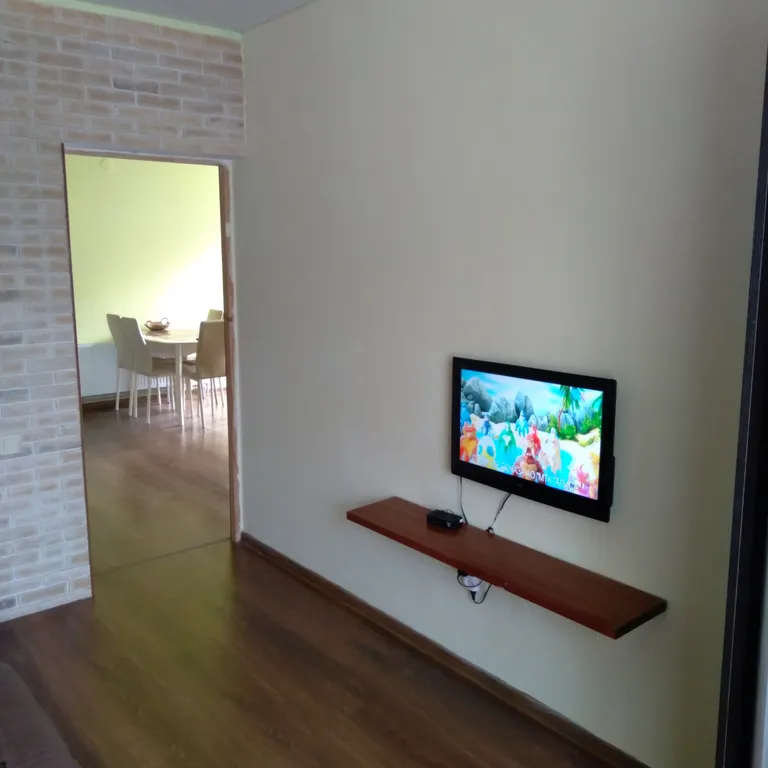 Дом трехкомнатный с кухней