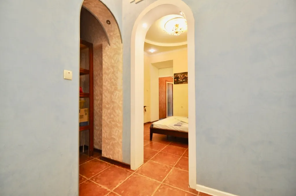 Квартира Квартира с двориком в центре — Ялта