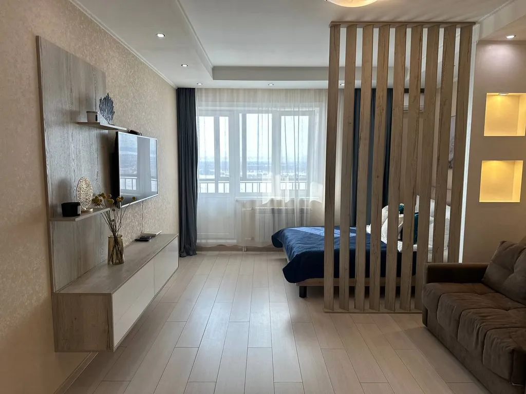 Уютная квартира с кондиц. В центре Улан-Удэ, с шикарным видом на реку