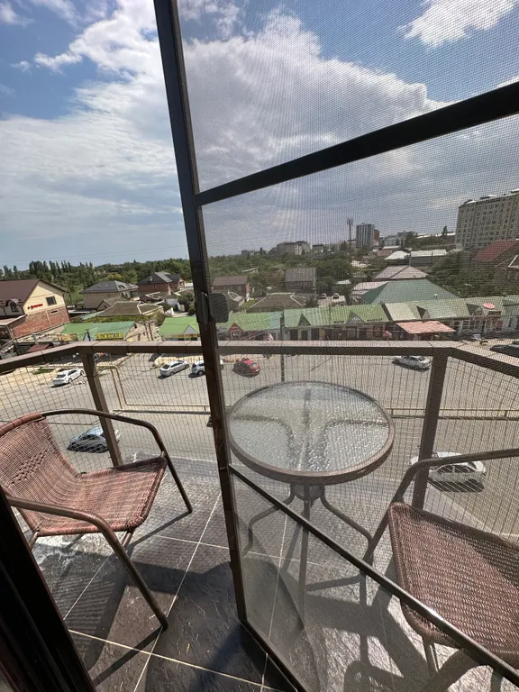 Квартира в центре с видом на море