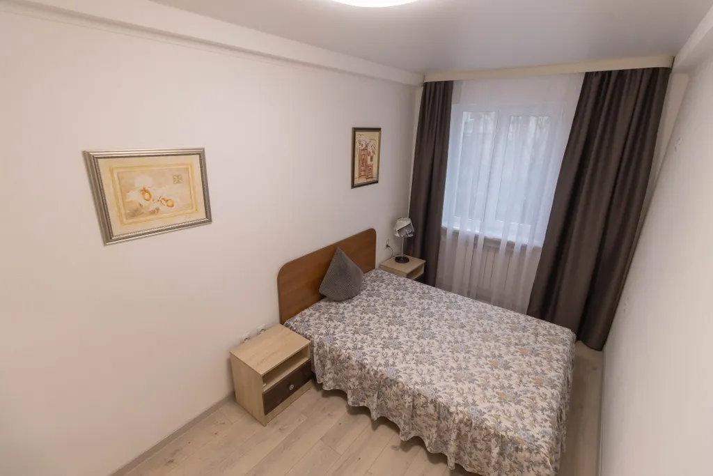 Квартира Двухкомнатная квартира в центре — Севастополь