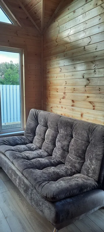 Коттедж Дом со своим отдельным двором — Кучугуры