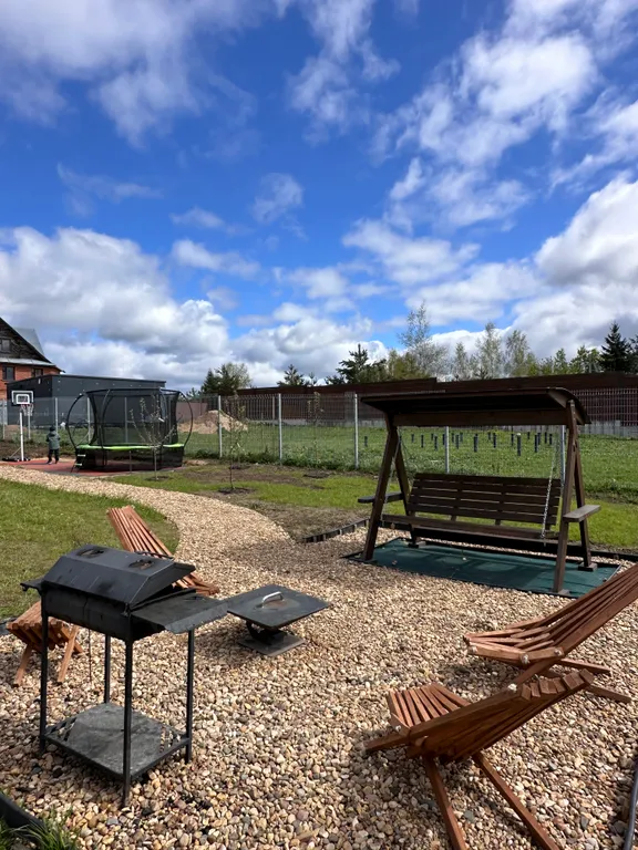 Коттедж Уютный коттедж с баней и бассейном в районе Сорочан — Капорки