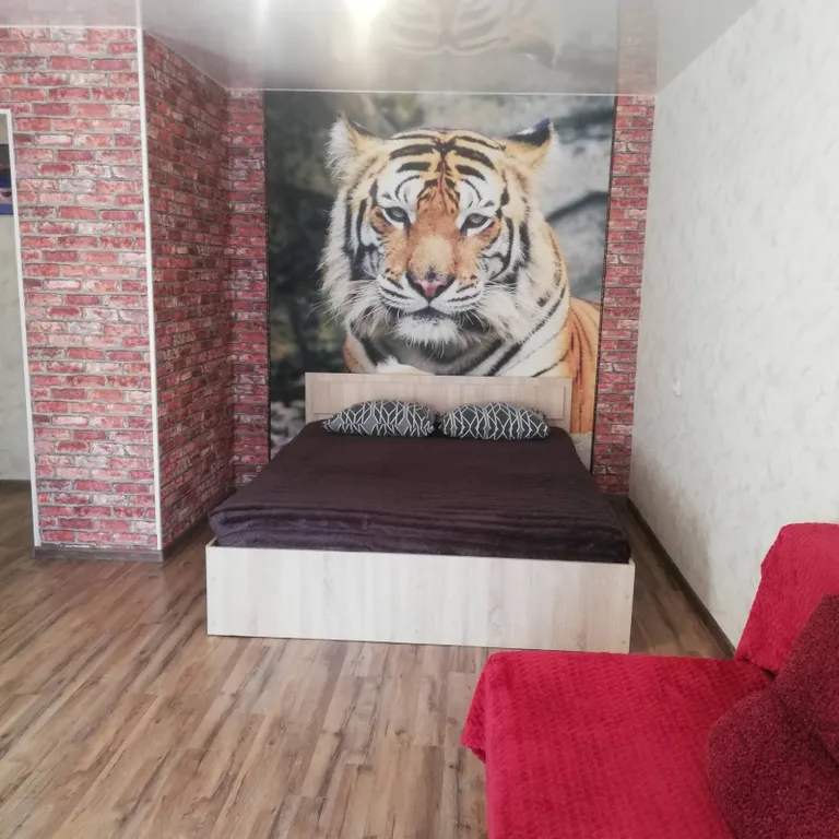 Mr Тигрович в центральном центре