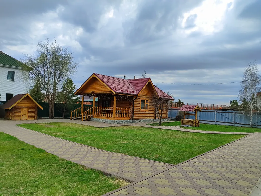 Коттедж в Розовке