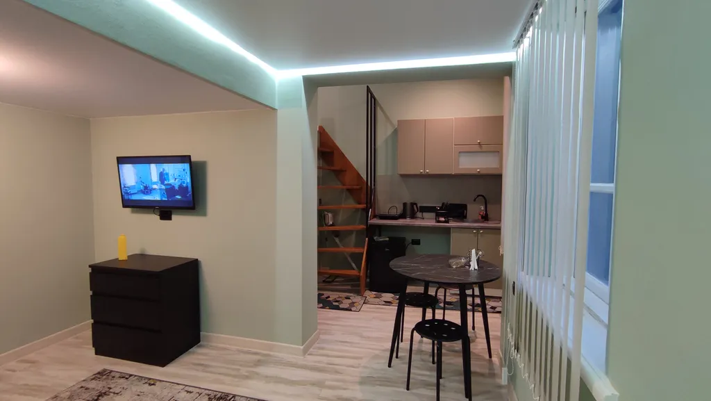 Квартира Двухъярусная студия в центре города. — Сухум