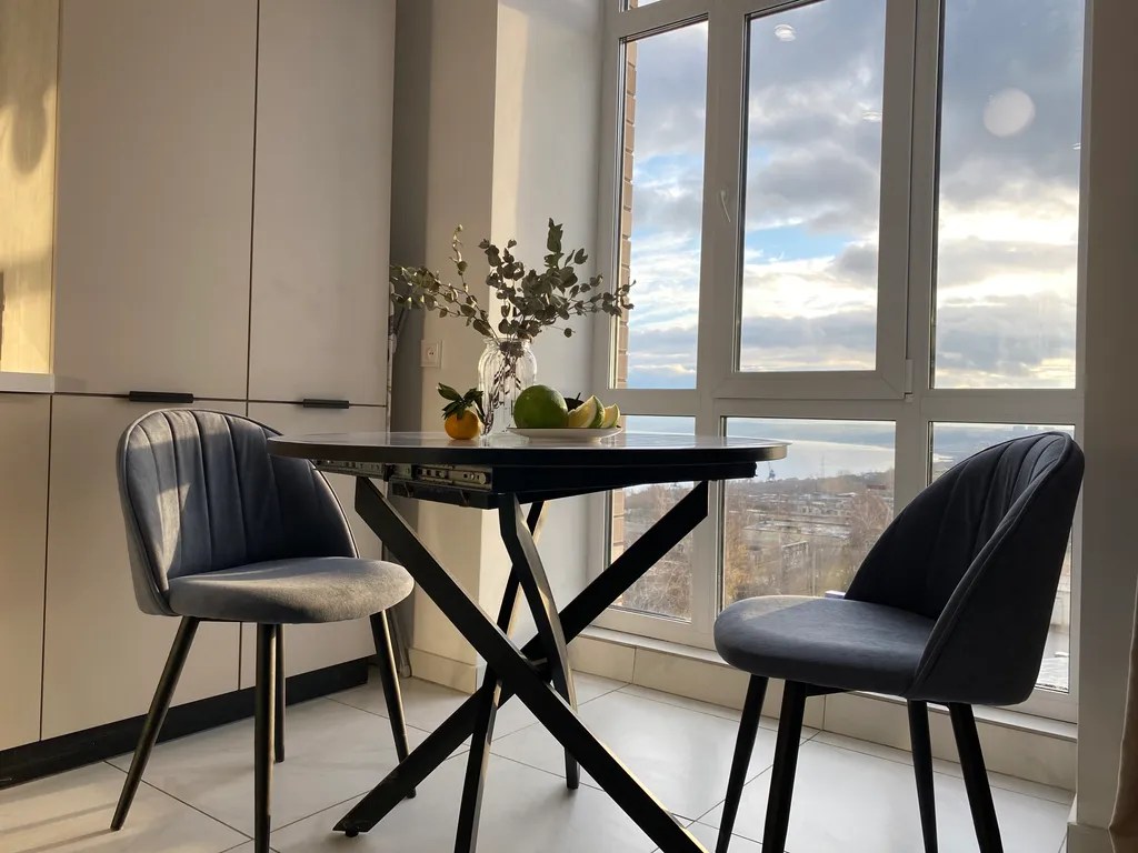 Стильная еврооднушка с видом на Волгу