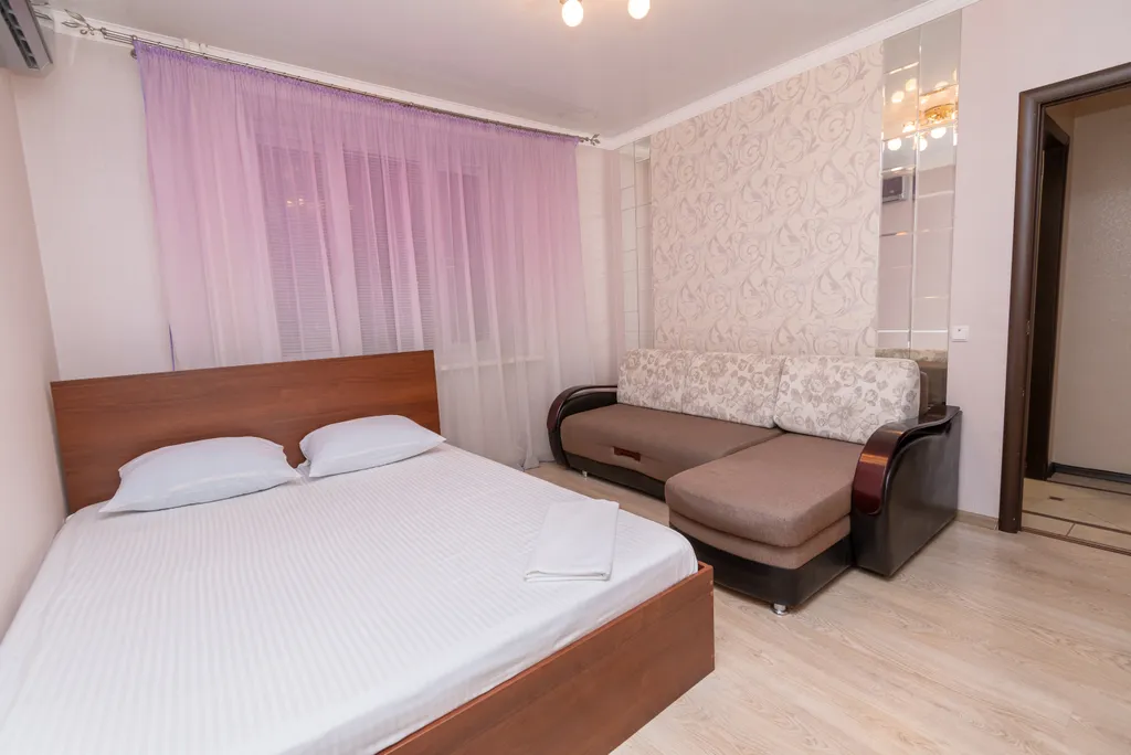 Просторная двухкомнатная квартира в центре