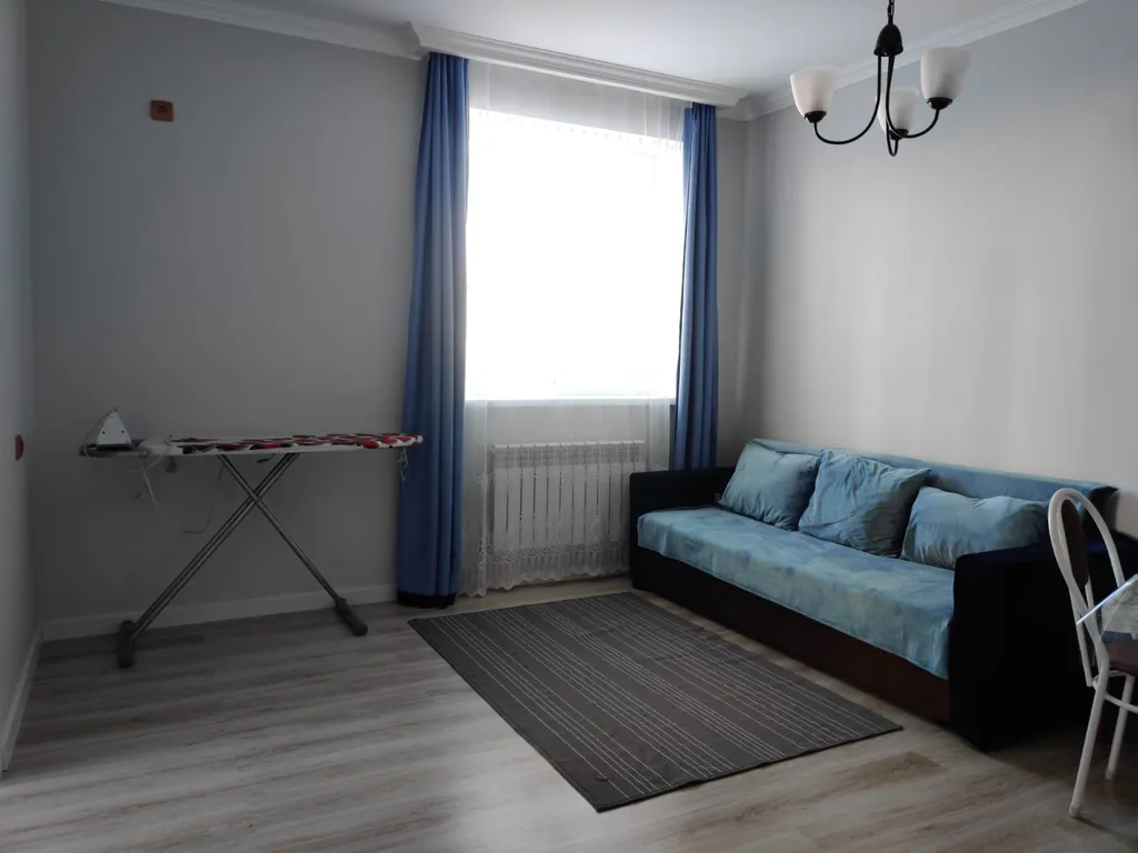 Уютная квартира, рядом жд вокзал — аренда посуточно в Астана (Нур-Султан)