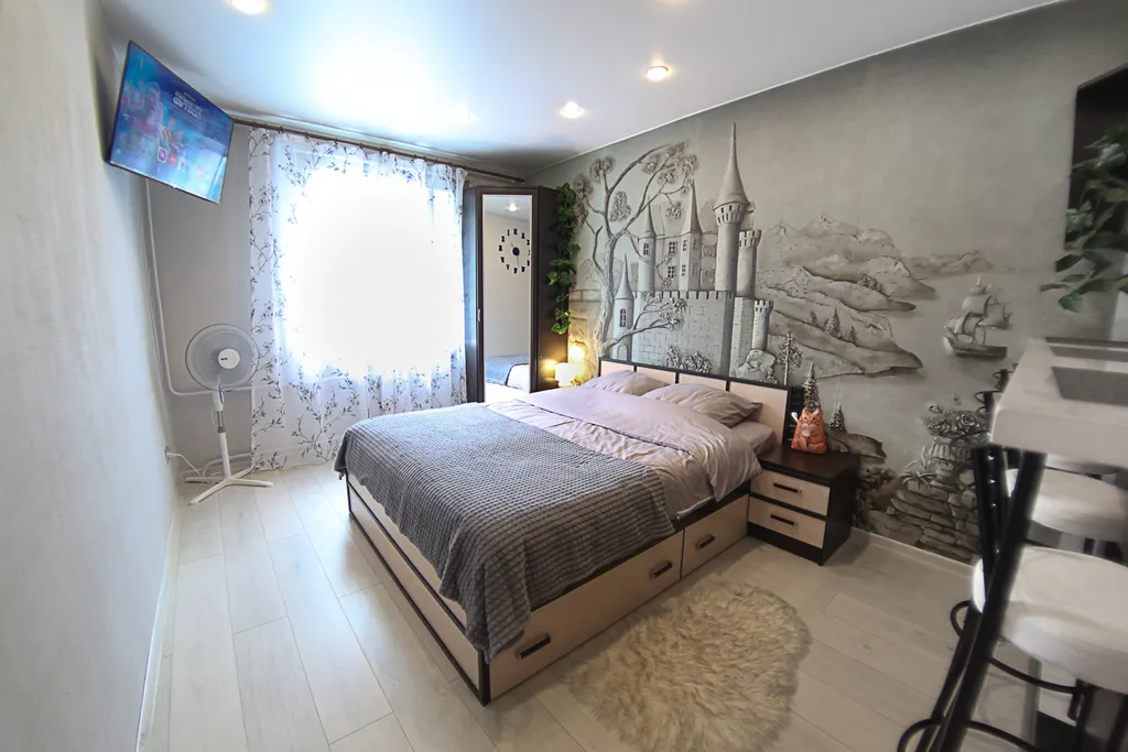 Замок у Часовой башни