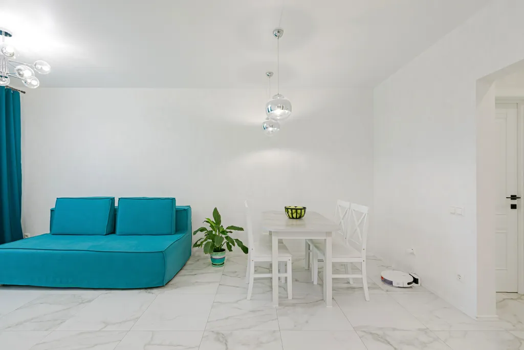 Современная двухкомнатная квартира на 17 этаже