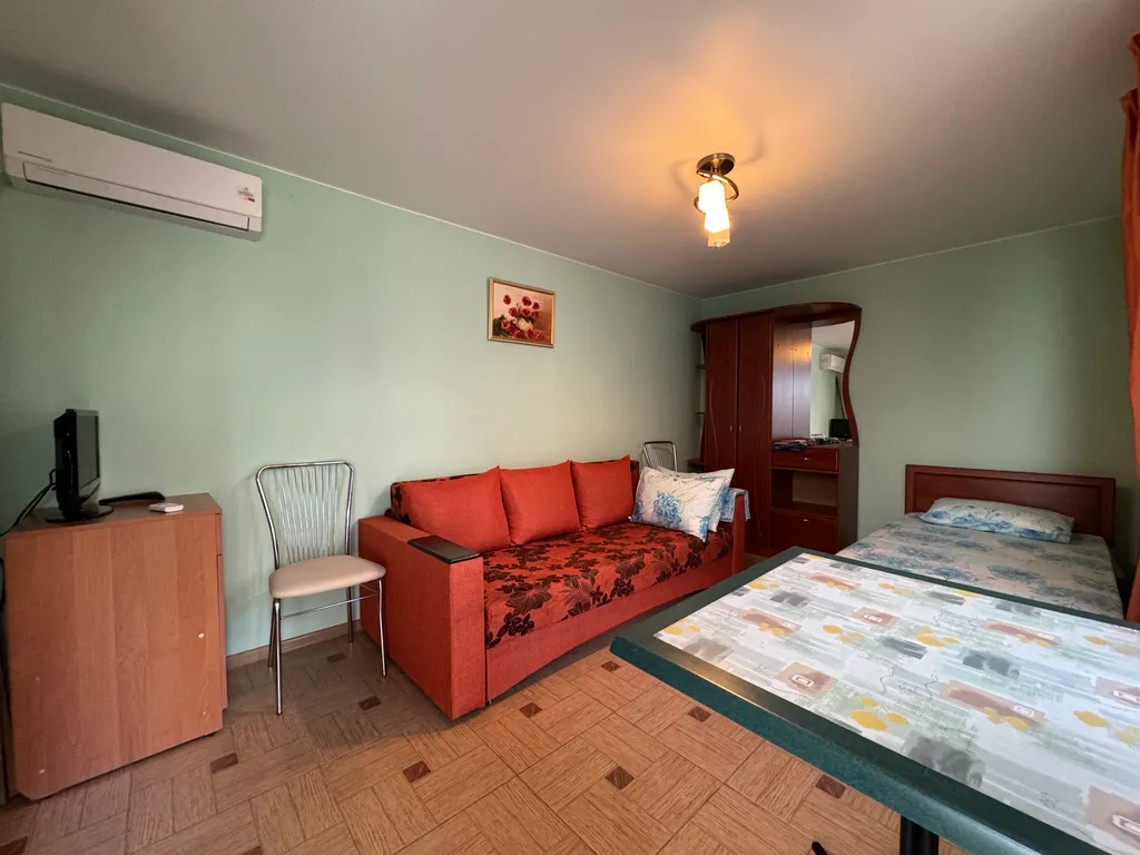 3-комнатный дом в спальном районе Феодосии