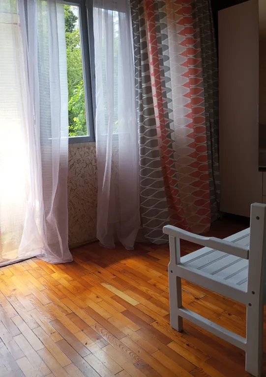 Благоустроенная, уютная и тихая квартира на 2-м этаже в центре