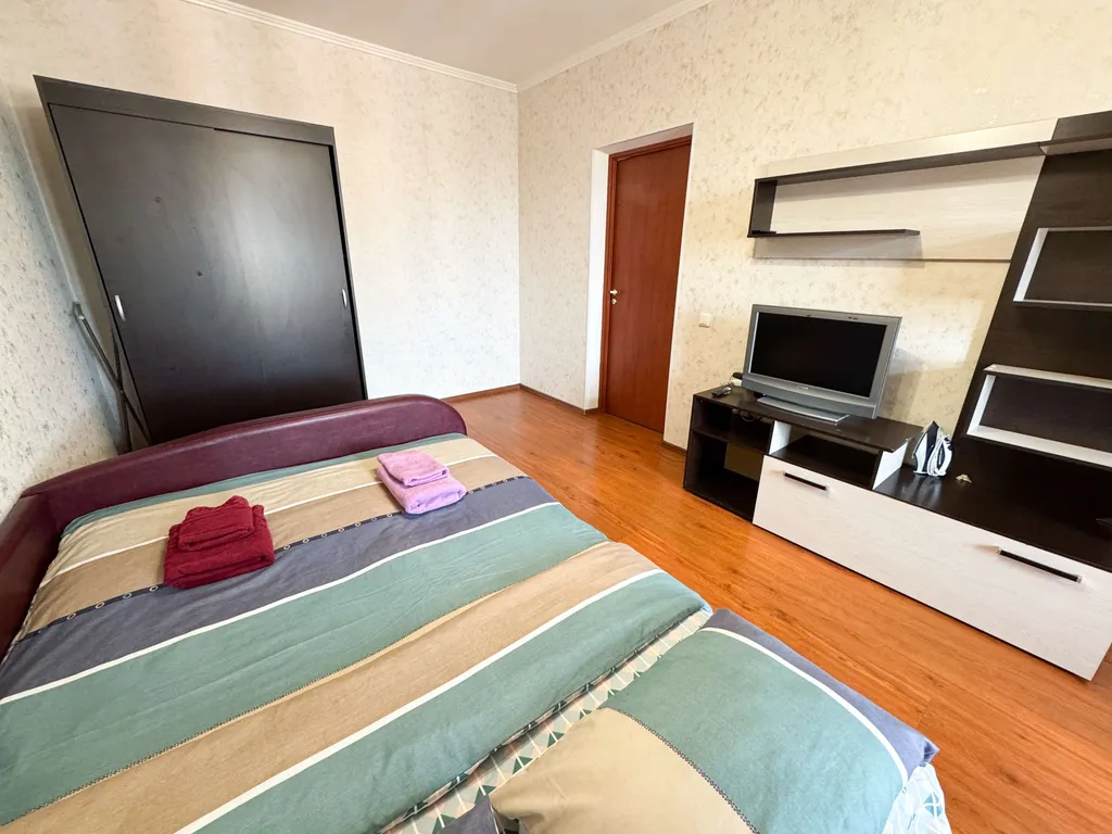 Квартира Просторная квартира с современным дизайном и мягкой мебелью — Лобня