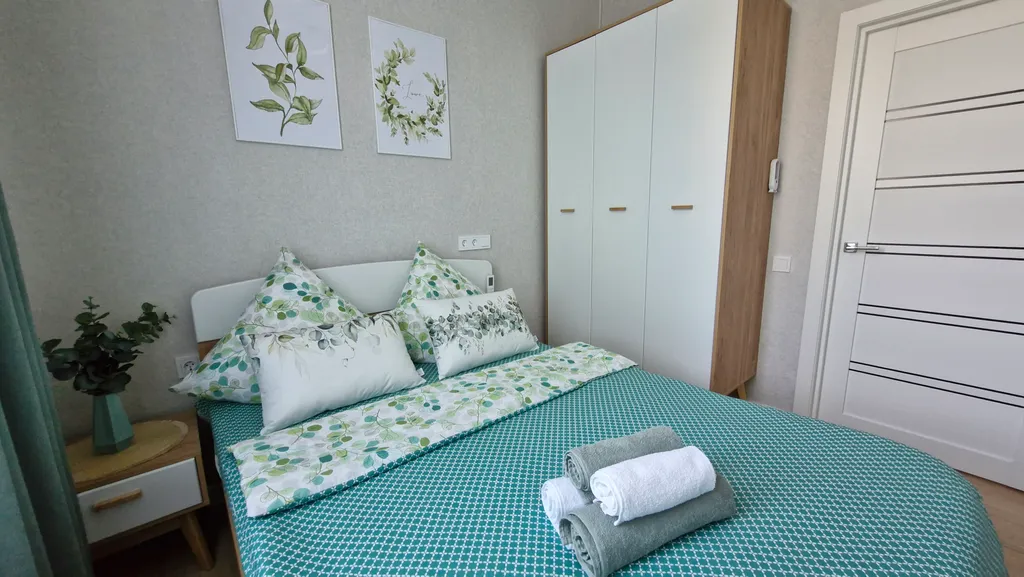 Квартира Уютные апартаменты у моря, с видом на можжевеловый лес, заповедник — Варваровка